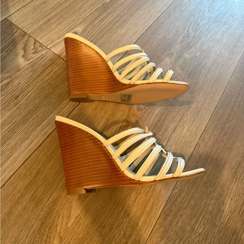SCHUTZ Cream Strappy Wedge Sandals